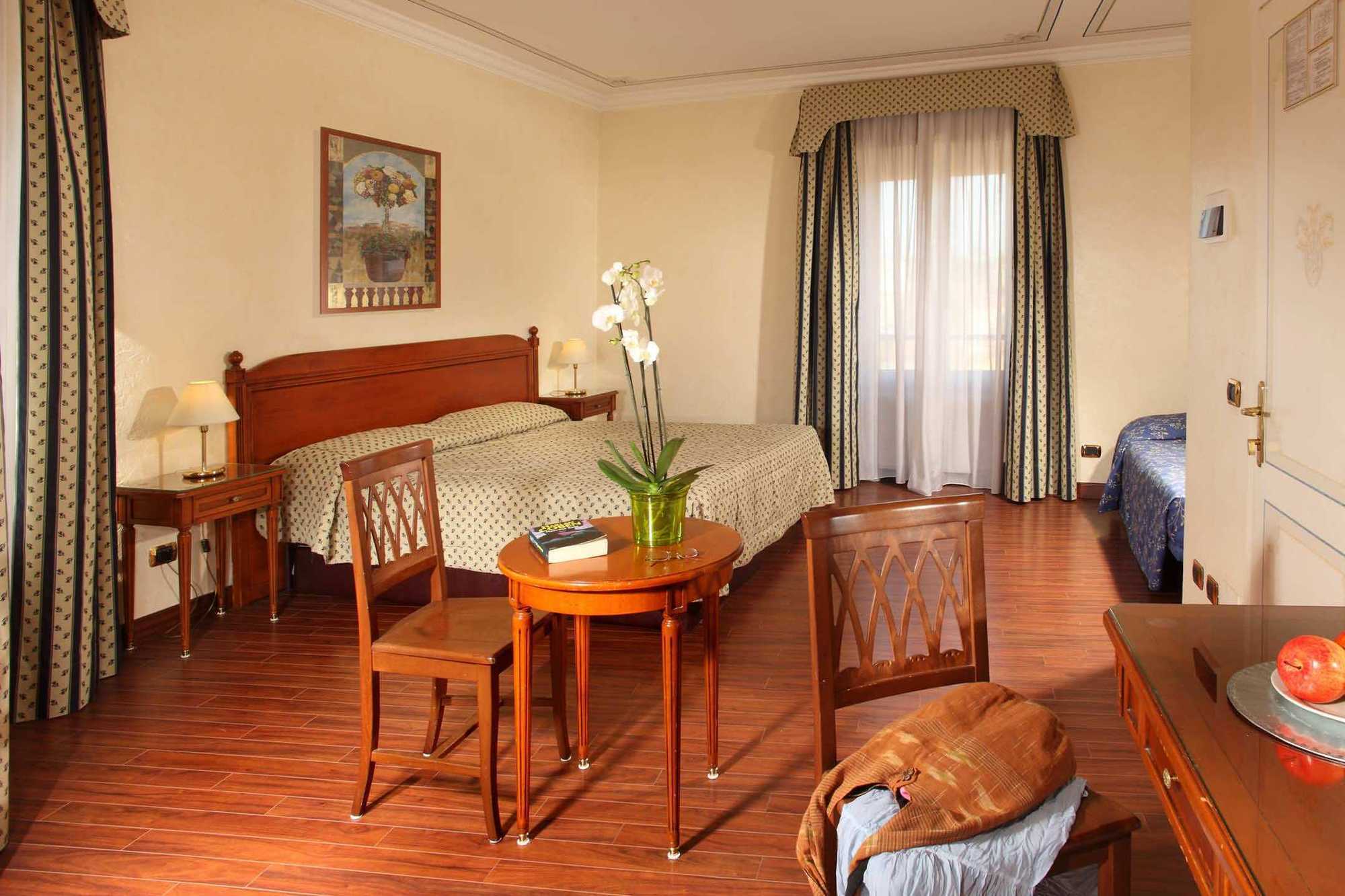 Hotel Alessandrino Róma Kültér fotó